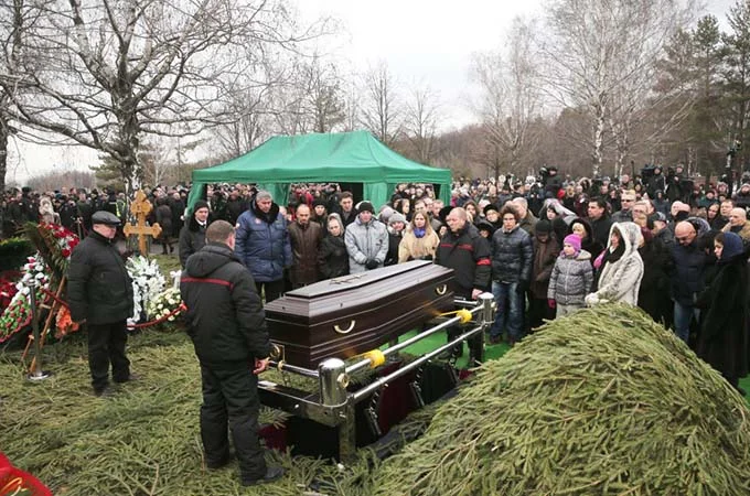 Захоронение на новом месте